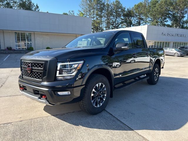 2024 Nissan Titan PRO-4X