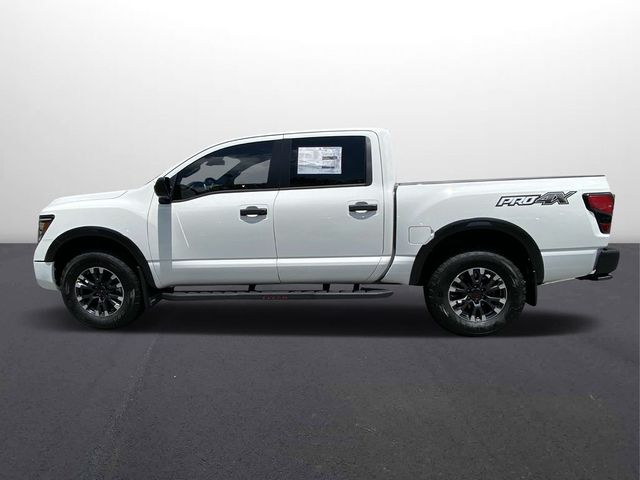 2024 Nissan Titan PRO-4X