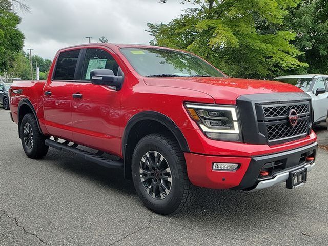 2024 Nissan Titan PRO-4X