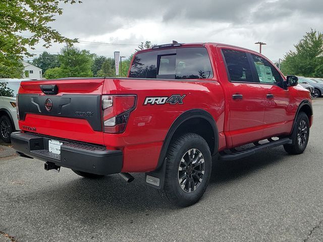 2024 Nissan Titan PRO-4X