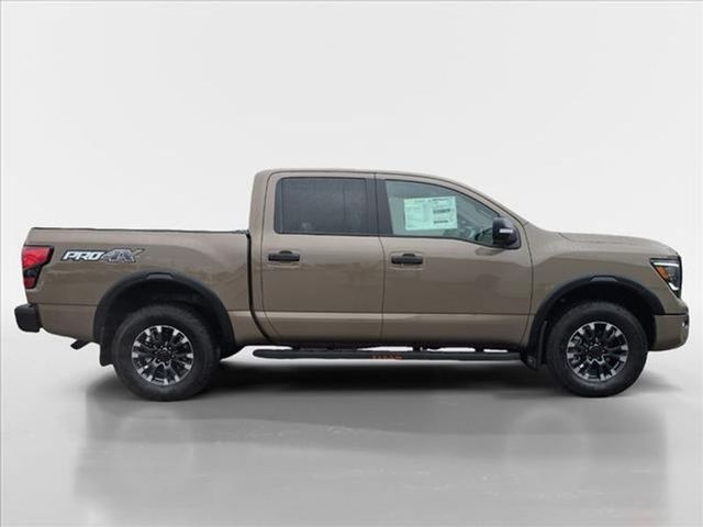 2024 Nissan Titan PRO-4X