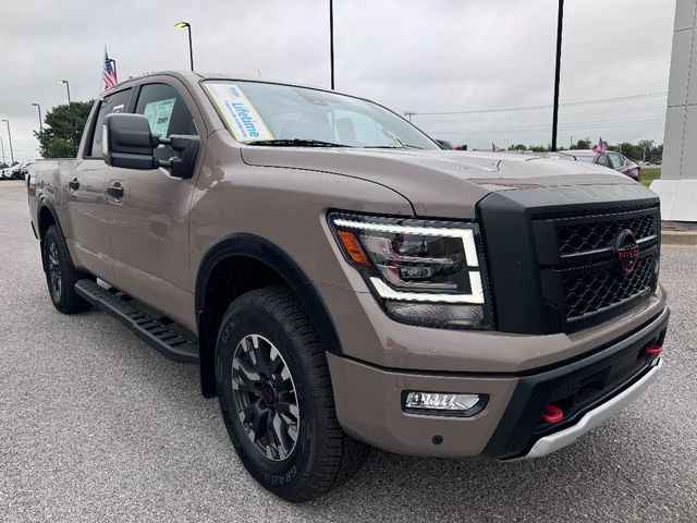 2024 Nissan Titan PRO-4X