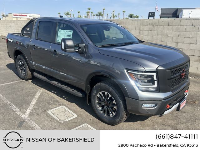 2024 Nissan Titan PRO-4X