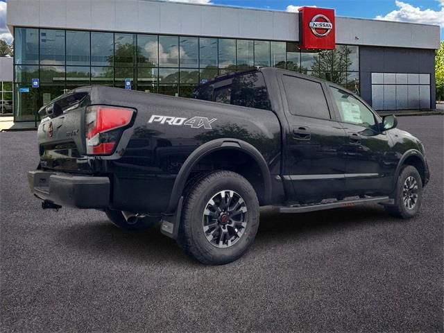 2024 Nissan Titan PRO-4X