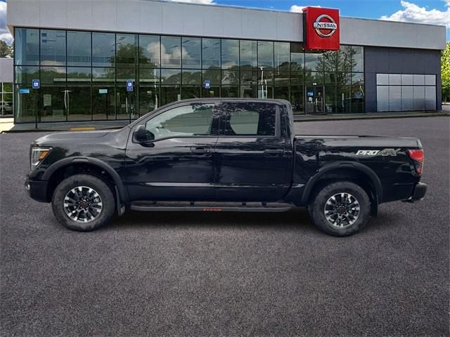 2024 Nissan Titan PRO-4X