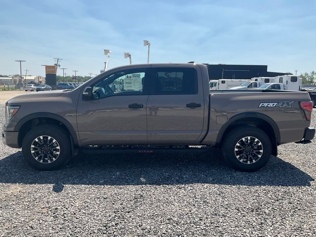 2024 Nissan Titan PRO-4X