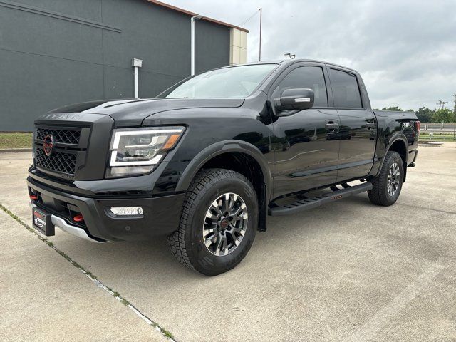 2024 Nissan Titan PRO-4X