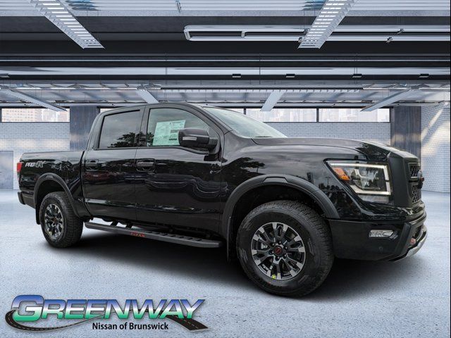 2024 Nissan Titan PRO-4X