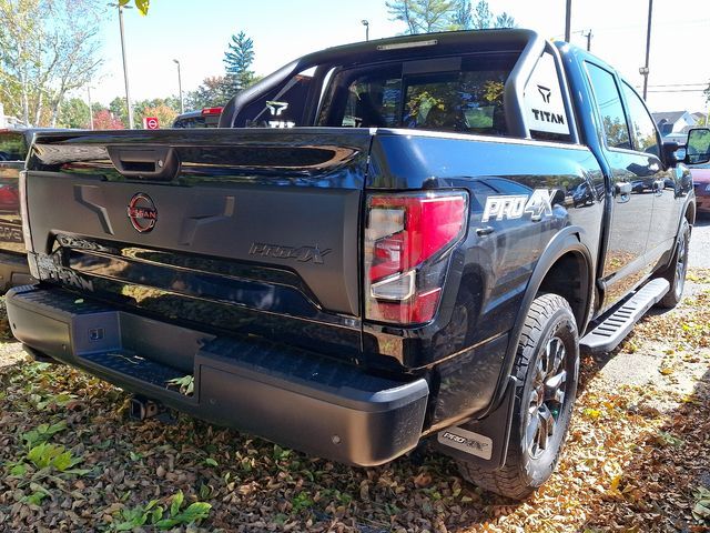 2024 Nissan Titan PRO-4X