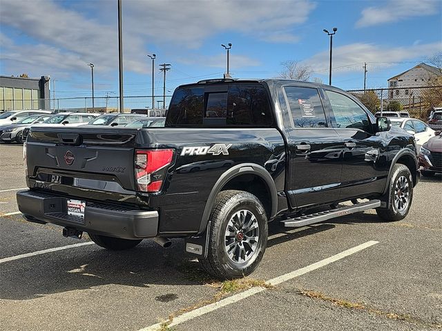 2024 Nissan Titan PRO-4X