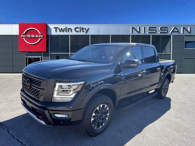 2024 Nissan Titan PRO-4X