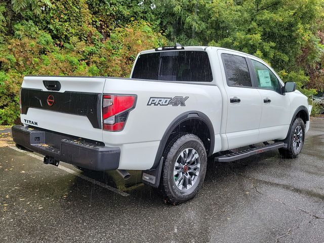 2024 Nissan Titan PRO-4X