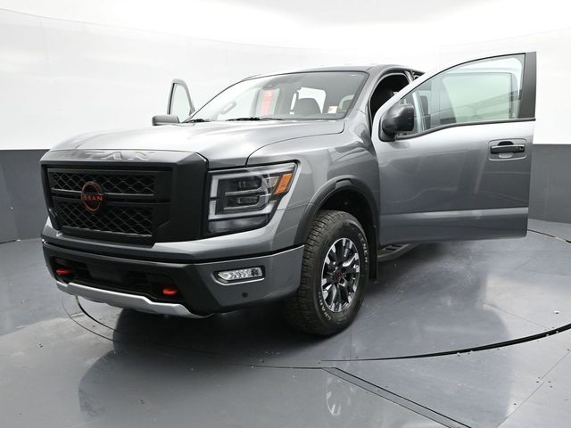 2024 Nissan Titan PRO-4X