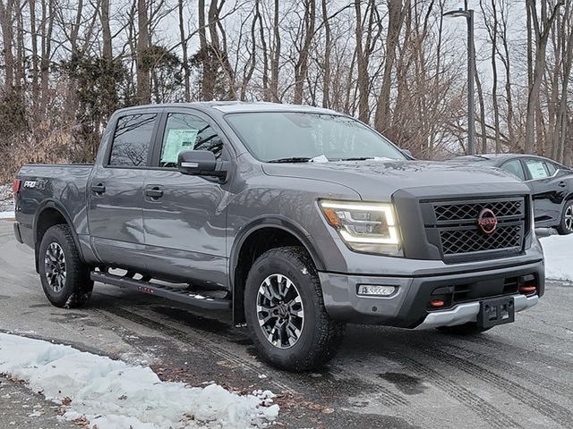 2024 Nissan Titan PRO-4X