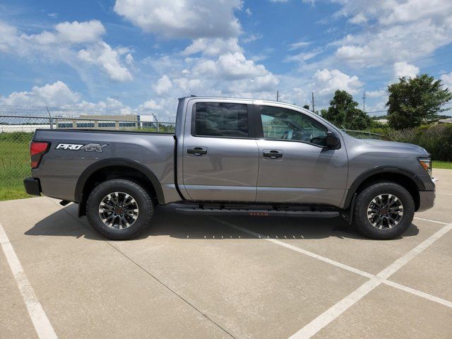 2024 Nissan Titan PRO-4X