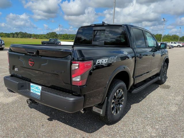 2024 Nissan Titan PRO-4X