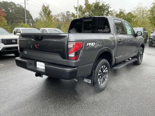 2024 Nissan Titan PRO-4X