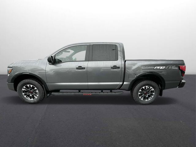 2024 Nissan Titan PRO-4X