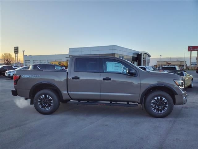 2024 Nissan Titan PRO-4X