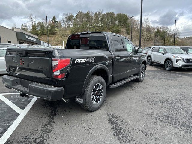 2024 Nissan Titan PRO-4X