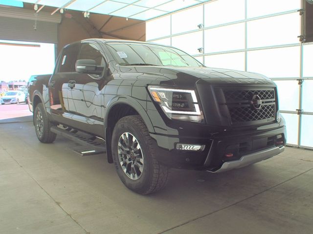 2024 Nissan Titan PRO-4X