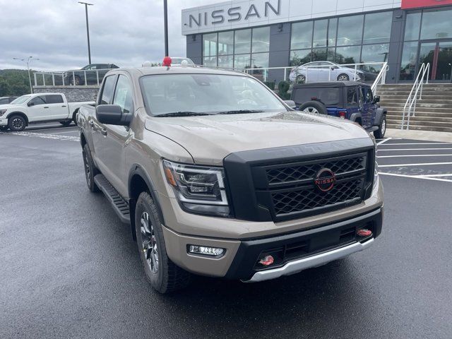 2024 Nissan Titan PRO-4X