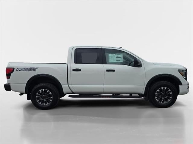 2024 Nissan Titan PRO-4X