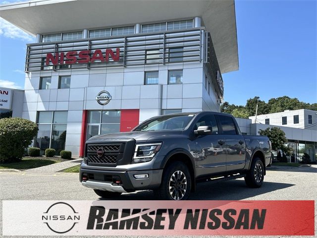 2024 Nissan Titan PRO-4X