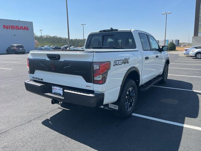 2024 Nissan Titan PRO-4X