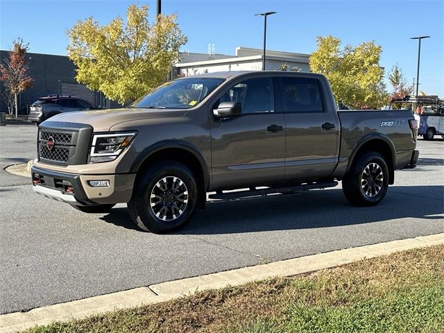 2024 Nissan Titan PRO-4X