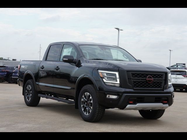 2024 Nissan Titan PRO-4X