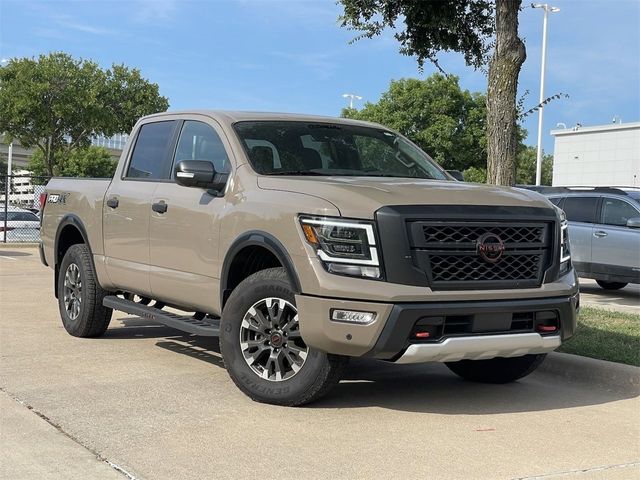 2024 Nissan Titan PRO-4X