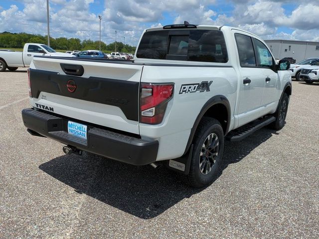 2024 Nissan Titan PRO-4X