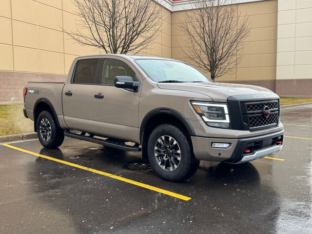 2024 Nissan Titan PRO-4X