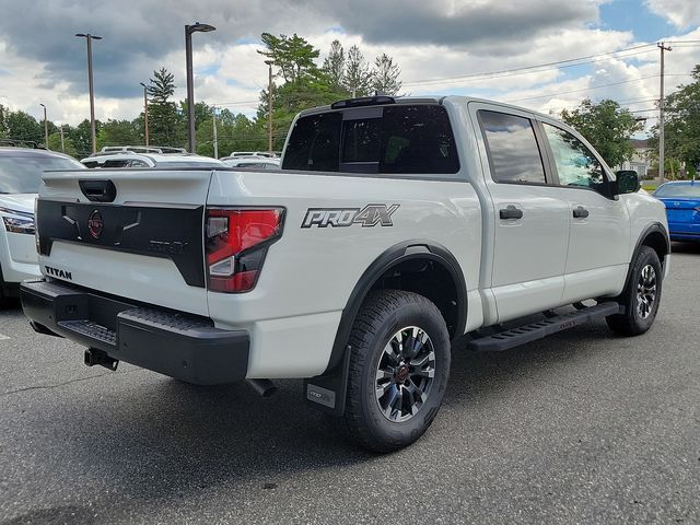 2024 Nissan Titan PRO-4X