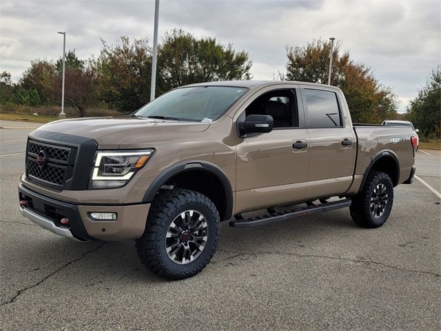 2024 Nissan Titan PRO-4X