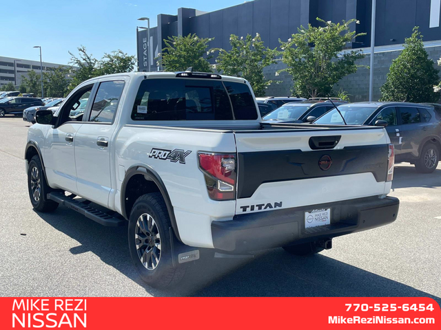 2024 Nissan Titan PRO-4X