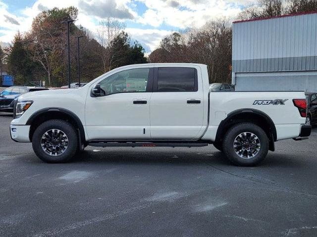 2024 Nissan Titan PRO-4X