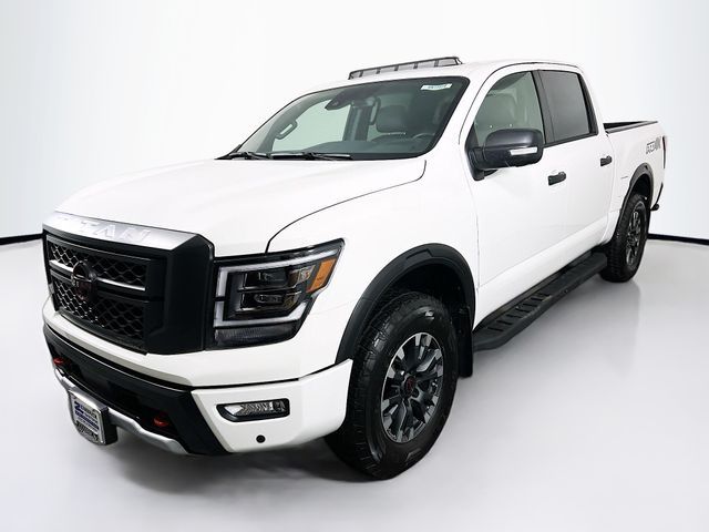 2024 Nissan Titan PRO-4X