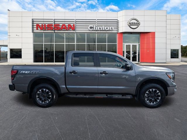 2024 Nissan Titan PRO-4X