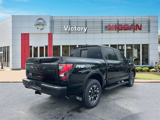 2024 Nissan Titan PRO-4X