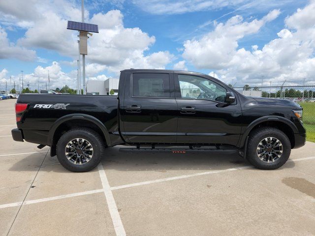 2024 Nissan Titan PRO-4X