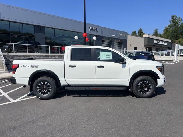 2024 Nissan Titan PRO-4X