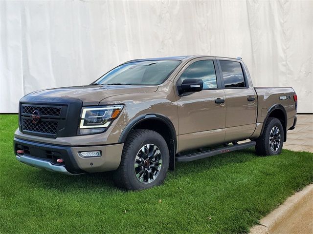 2024 Nissan Titan PRO-4X