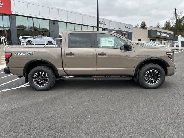 2024 Nissan Titan PRO-4X