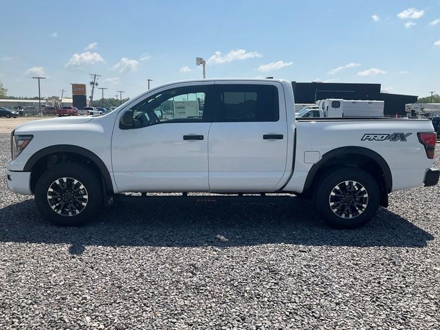 2024 Nissan Titan PRO-4X