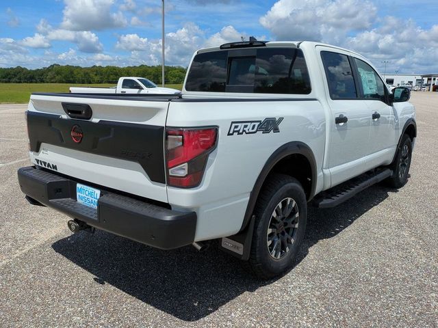 2024 Nissan Titan PRO-4X