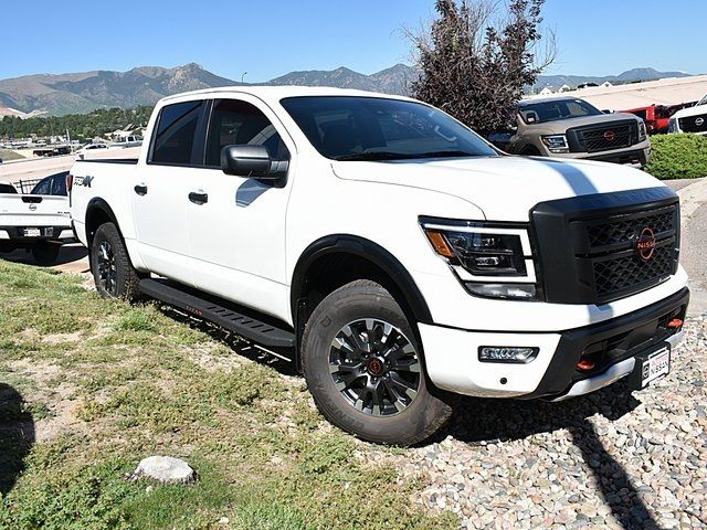 2024 Nissan Titan PRO-4X