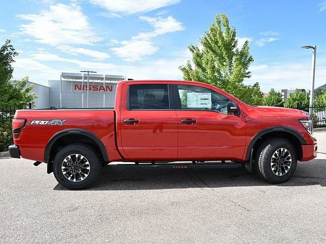 2024 Nissan Titan PRO-4X