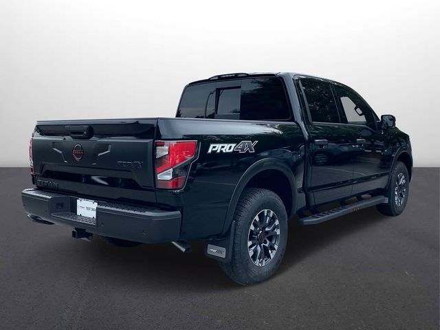 2024 Nissan Titan PRO-4X